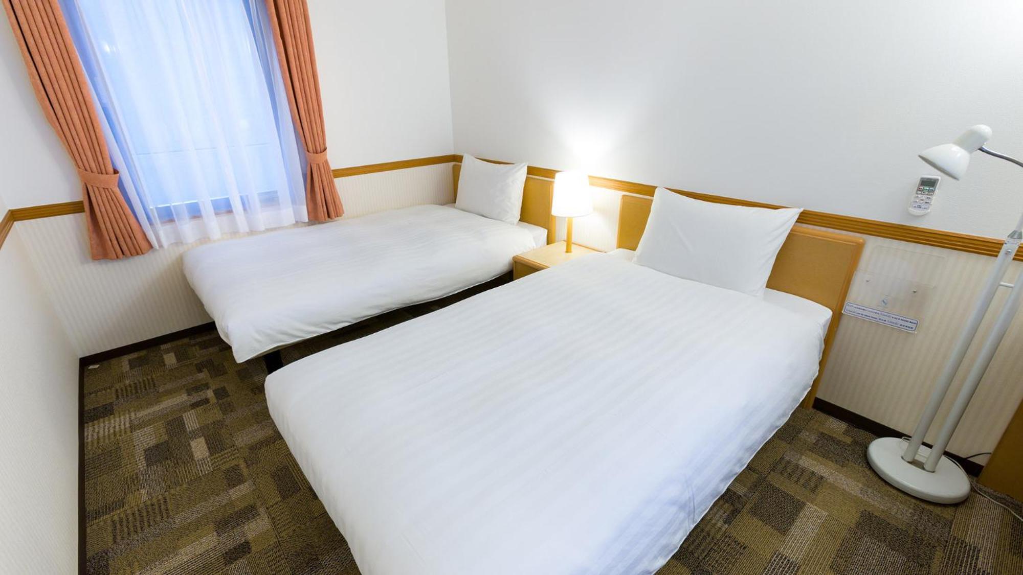 Toyoko Inn Kokura-Eki Minami-Guchi Kitakyūshū Zimmer foto